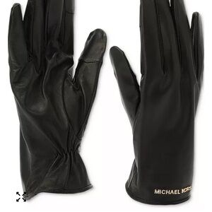 Michael Kors Elegant Black Leather Gloves